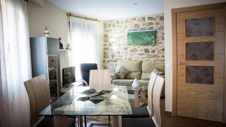 Casa Rural El Arco de los Arribes - B&B Fermoselle