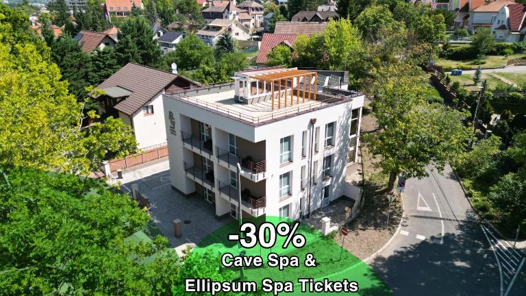 Park Central Tapolca - Corner - B&B Miskolctapolca