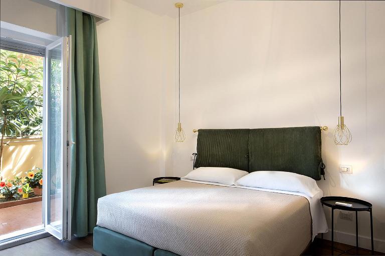 Charme Holidays Puccini - B&B Roma