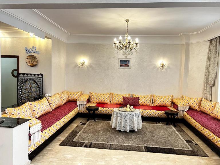 Dar EL BAHIA - Spacious flat with large Terrace - Ferienwohnung Casablanca