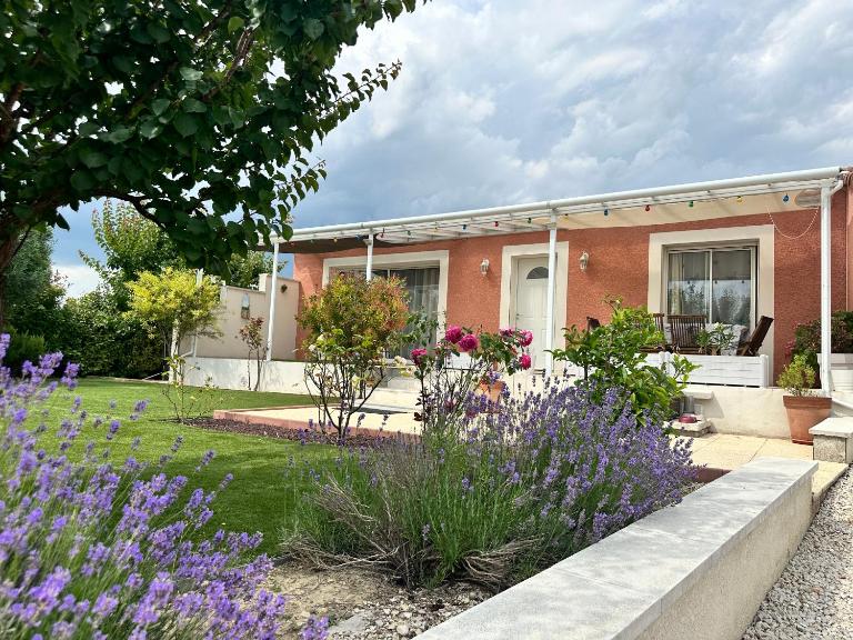 MAISON PROVENÇALE calme et ensoleillée - Ferienwohnung Saint-Gervais