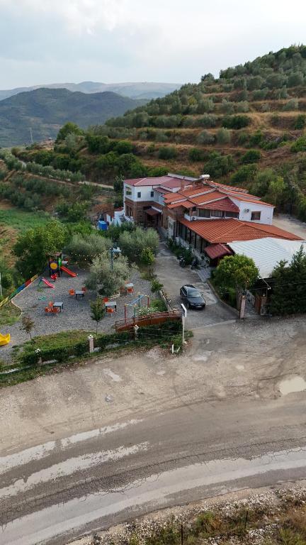 Salillari Guest house & Restaurant - B&B Berat