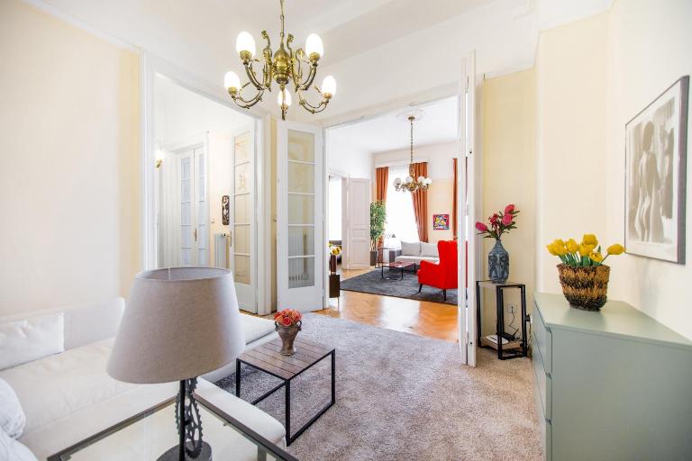 Elegant & Stylish Apartment city center - B&B Budapest