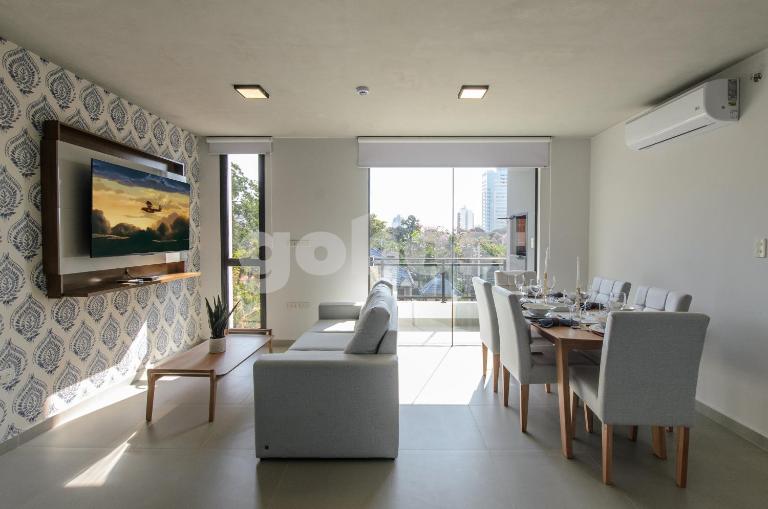 Brand new 3 BR apt steps from Villa Morra - B&B Asunción