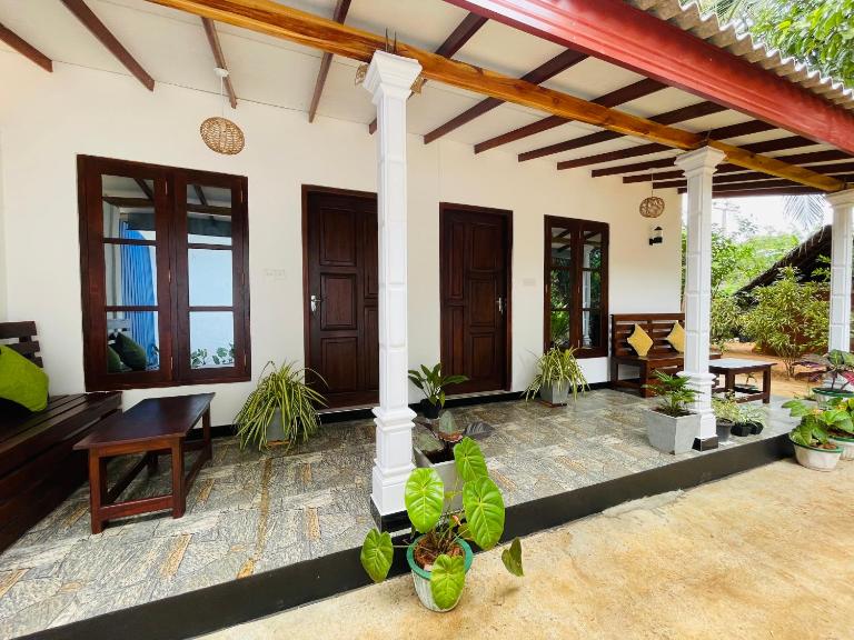 Elegant Nature Lodge - Bed and Breakfast Sigiriya