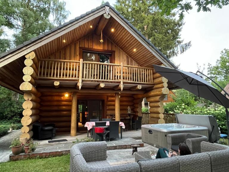 the loghouse - B&B Aalter