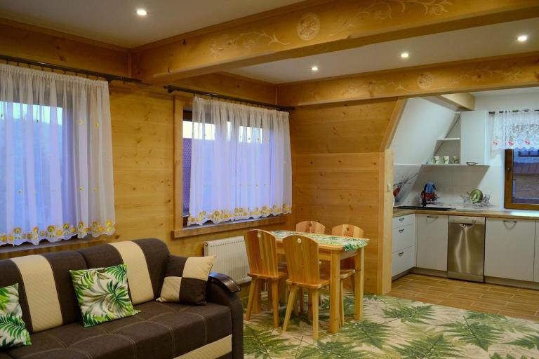 Apartment at the Obelisk - entire place - B&B Ząb