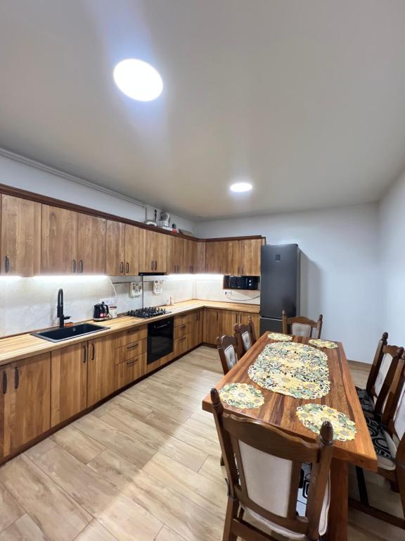 Carpatian Villa Lviv - B&B Leópolis