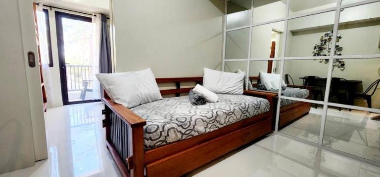 405 New Brenthill Premium Condo near SM Baguio - Bed and Breakfast Baguio City