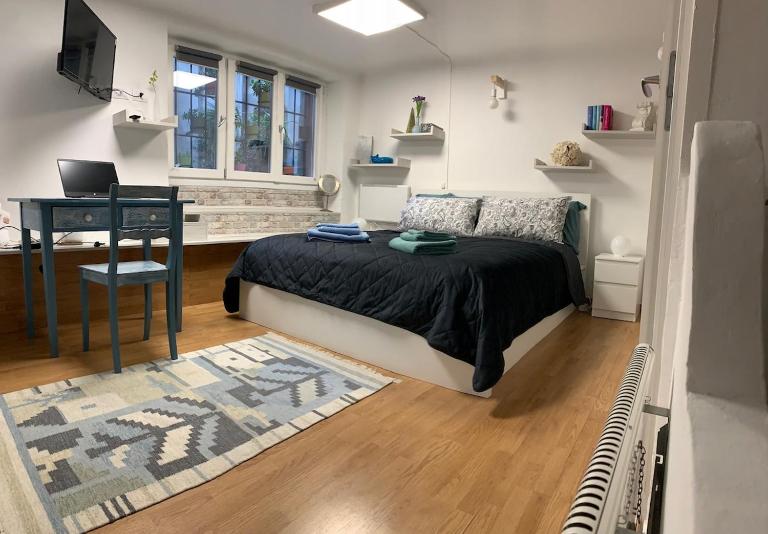 Milano Centro, Studio nel "Quartiere Isola" - Bed and Breakfast Milaan