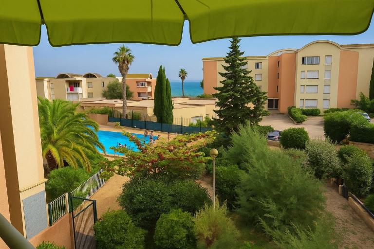Le Thalassa II appartement T2 en bord de plage et du Port - Chambres d'hôtes Gruissan