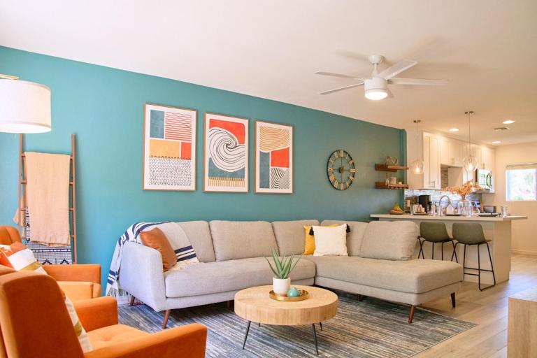 The Scott Getaway - Walkable to Old Town, remodeled space, outdoor pool! - B&B Scottsdale