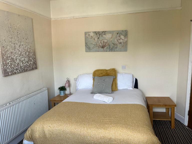 101 - Room 5 - Uplands - B&B Scleddau