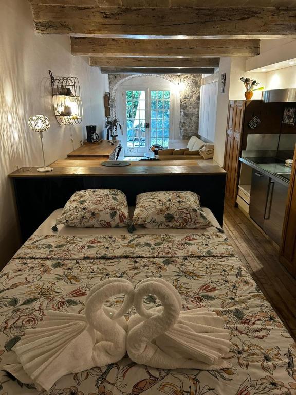 Le Moulin - Piscine, Tennis, TV, Plage à 5min - Bed and Breakfast Cagnes-sur-Mer