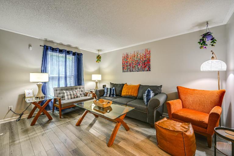< 2 Mi to ECU & Medical District: Retreat w/ Patio - Bed and Breakfast Greenville
