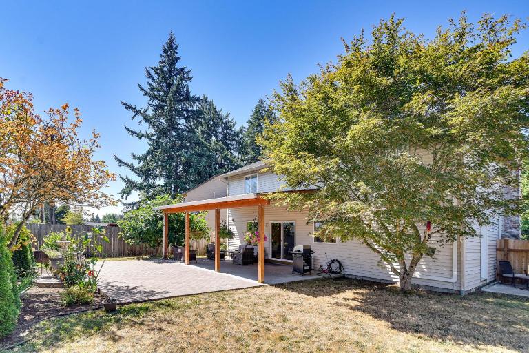 Private Outdoor Space 9 Mi to Downtown Vancouver! - B&B Vancouver