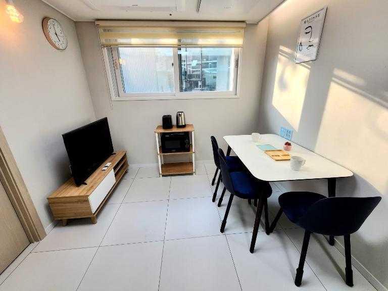 HW Stay Mapo - B&B Seul