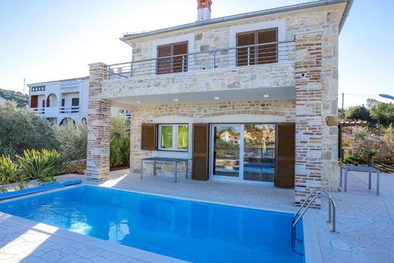 Steinhaus Mediterra mit Pool & Meerblick - Lukoran, Insel Ugljan bei Zadar - Ferienwohnung Lukoran