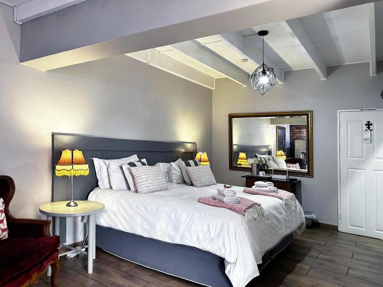 59 On True North Guest Rooms - B&B Johannesburg