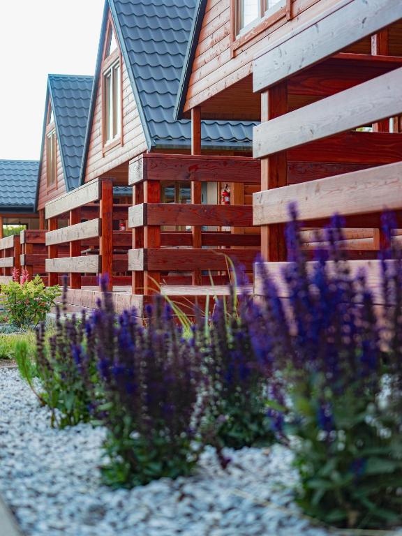 Cicha Przystań w Jezierzanach - B&B Jarosławiec