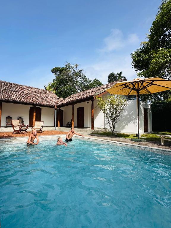 Kurundu Walawwa Villas and Suites by The Clarks - B&B Ahungalla