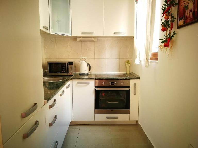 Apartment Gerbera Budva Montenegro - Chambres d'hôtes Budva