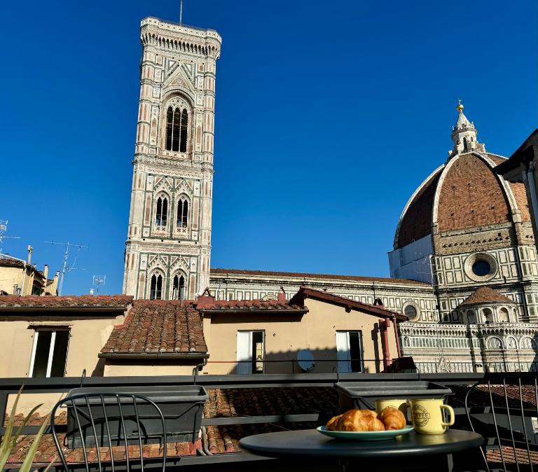 Casa Rebecca al Duomo appartamenti - Ferienwohnung Florenz