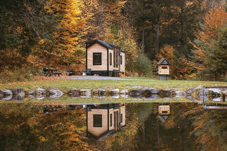 Sage House at Camp Greenwood Vermont with Sauna - B&B Chester