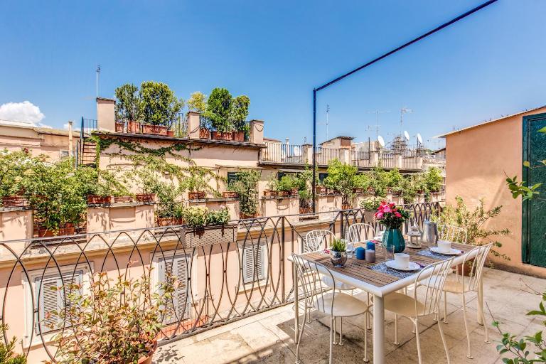 AwesHomeItaly - Spagna Glamour Life Penthouse - B&B Roma