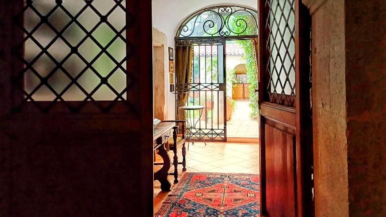 La Corte dell'Annunziata - Casa in centro con giardino - B&B Sulmona