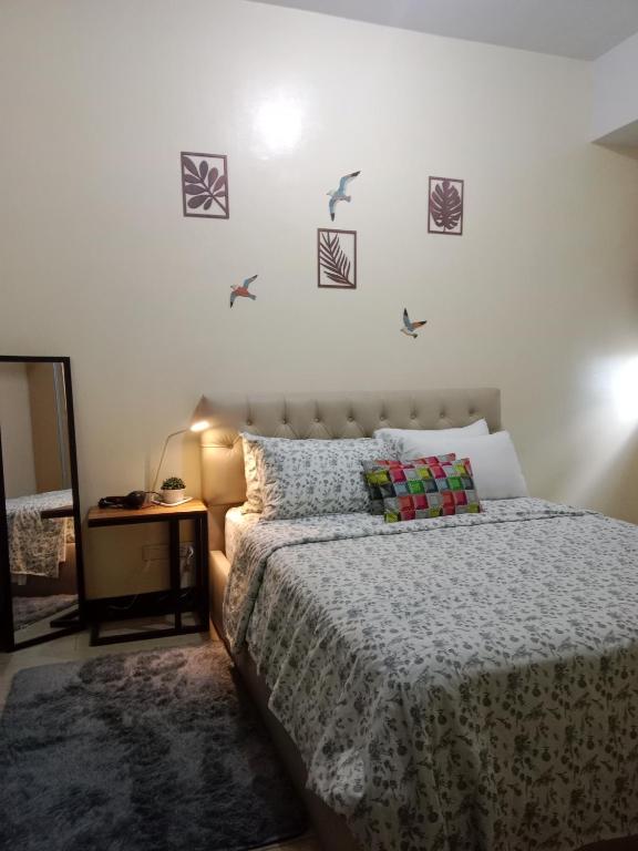101 Newport - B&B Manila