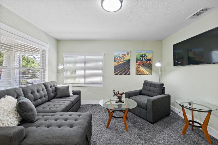 Cozy Home 7 minutes Walk to UC Davis Sacramento - B&B Sacramento