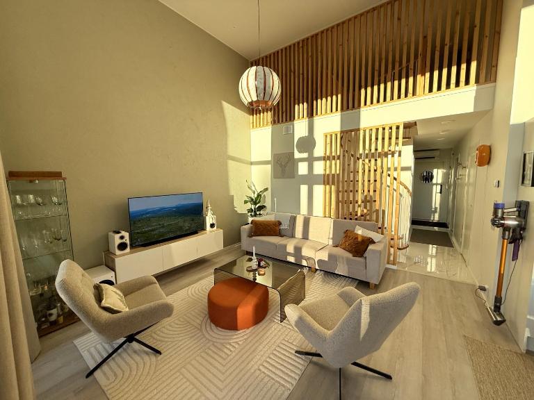 Modern Townhouse with Sauna - B&B Rovaniemi