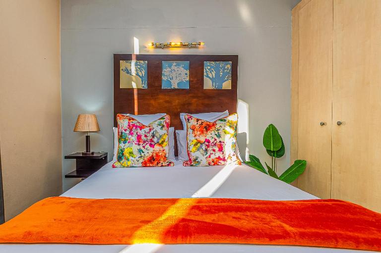 Mapungubwe Apartment with Wifi, Heater and Parking, Johannesburg - B&B Johannesburg