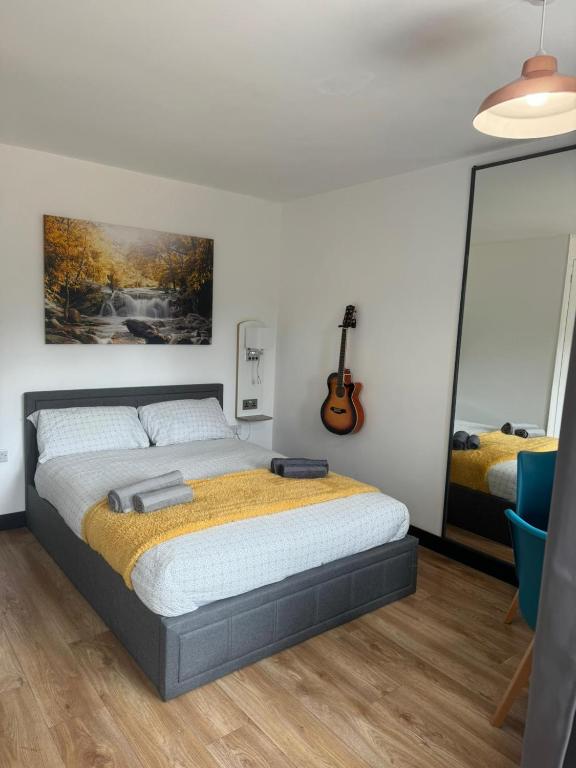 Modern Spacious Crawley Studio - B&B Crawley
