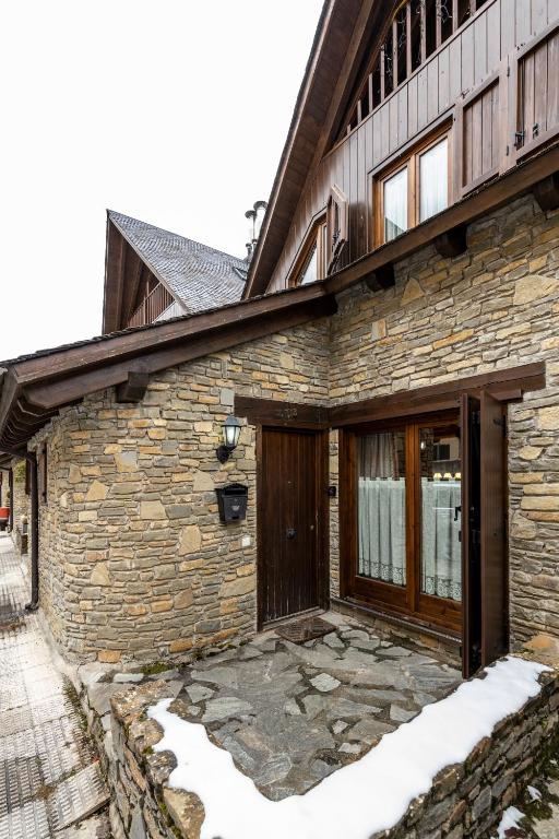 Casa Rústica - Sorieus Lodge en Lérida - B&B Bossòst