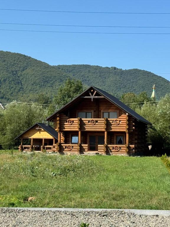 Сонячна долина - B&B Nehrovets