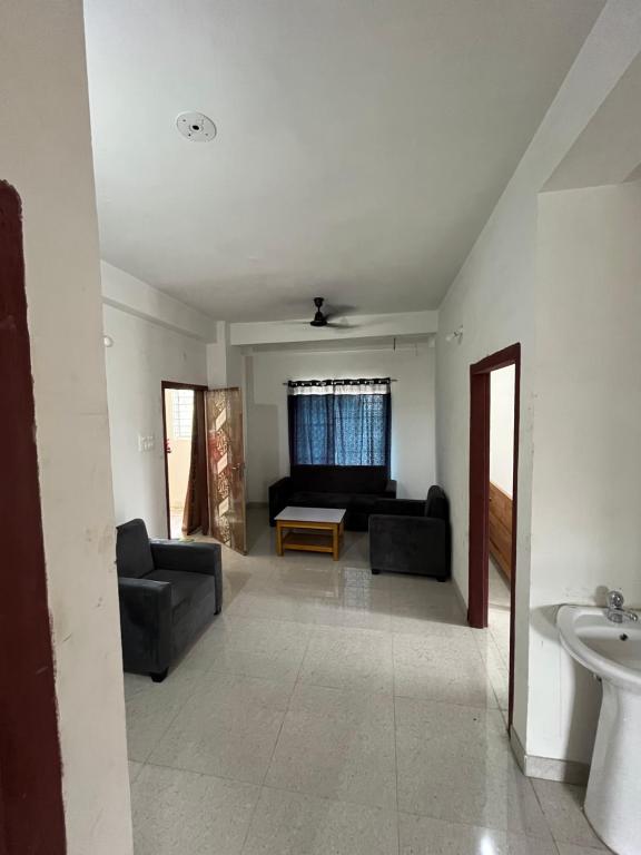 Nibir Jonak Homestay - B&B Guwahati