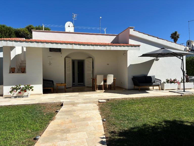Villa Aron - B&B Rosa Marina