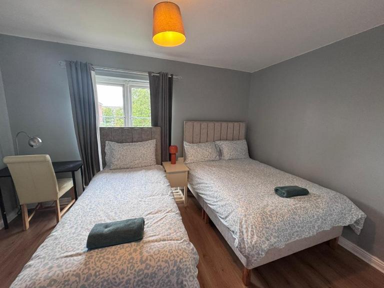 Entire place close to Airport & City - Chambres d'hôtes Dublin