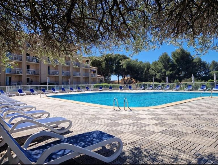 Studio cabine Meublé de Tourisme 2 étoiles - B&B Balaruc-les-Bains