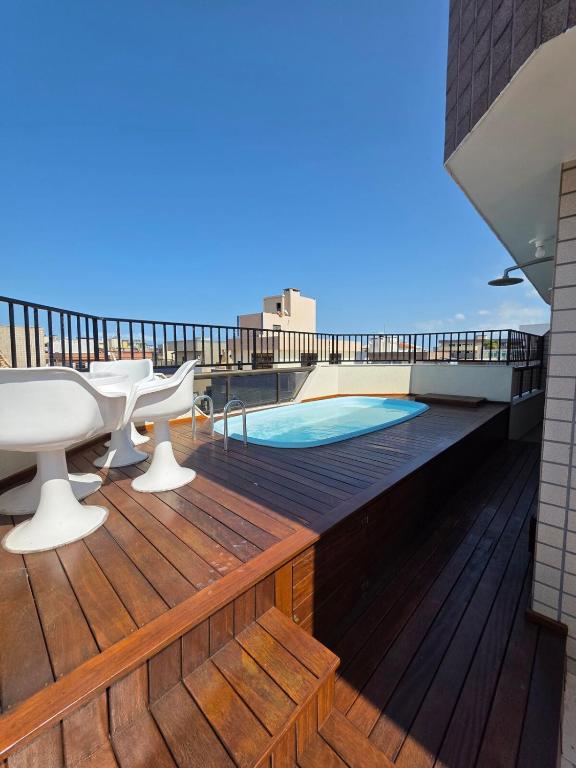 Cobertura com piscina no bairro mais charmoso de Cabo Frio, 400mts da praia do Forte - B&B Cabo Frio