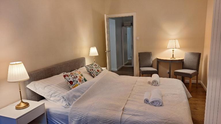 Apartament w ogrodzie - B&B Podkowa Leśna