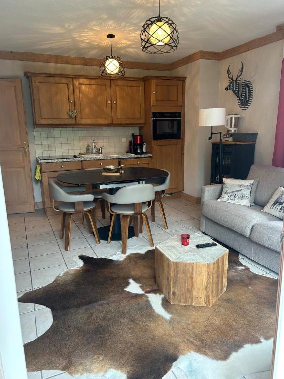Appartement tout confort situé à 100 m de la télécabine - Bed and Breakfast Saint-Gervais-les-Bains