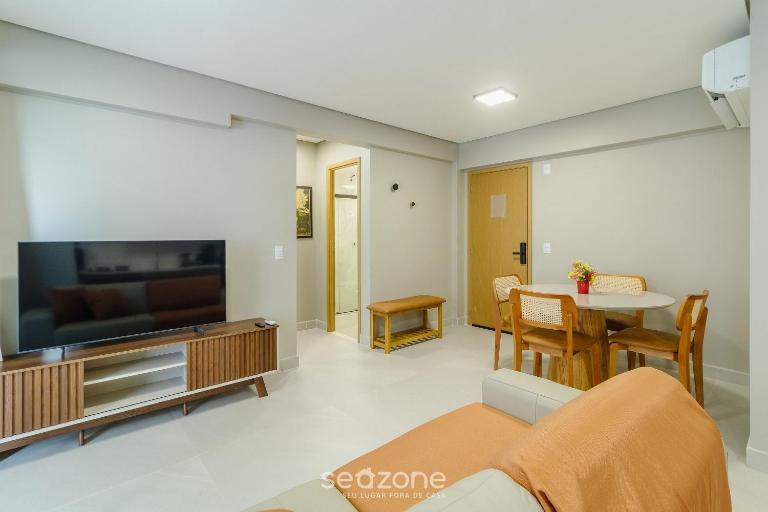 Aptos em cond. c/ Piscina a poucos passos do Parque Vaca Brava - OBDs - Ferienwohnung Goiânia
