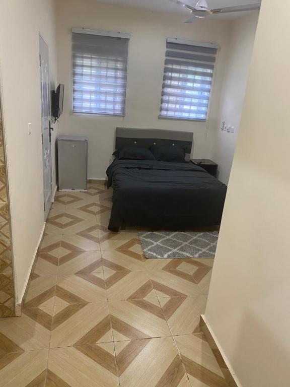 Louis Apartments - B&B Kwabenya