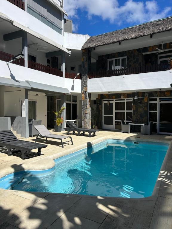 Villa Camille - 2 bedroom apartment - Grand Baie - Ferienwohnung Grand Baie