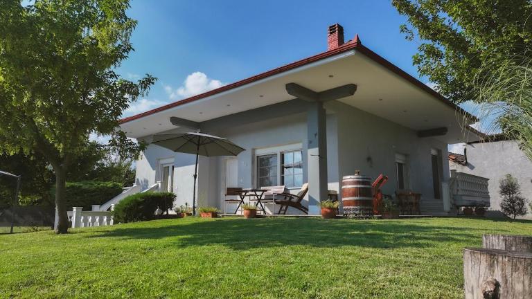 Deppy's House κοντά στα λουτρά Πόζαρ - Bed and Breakfast Chrysí