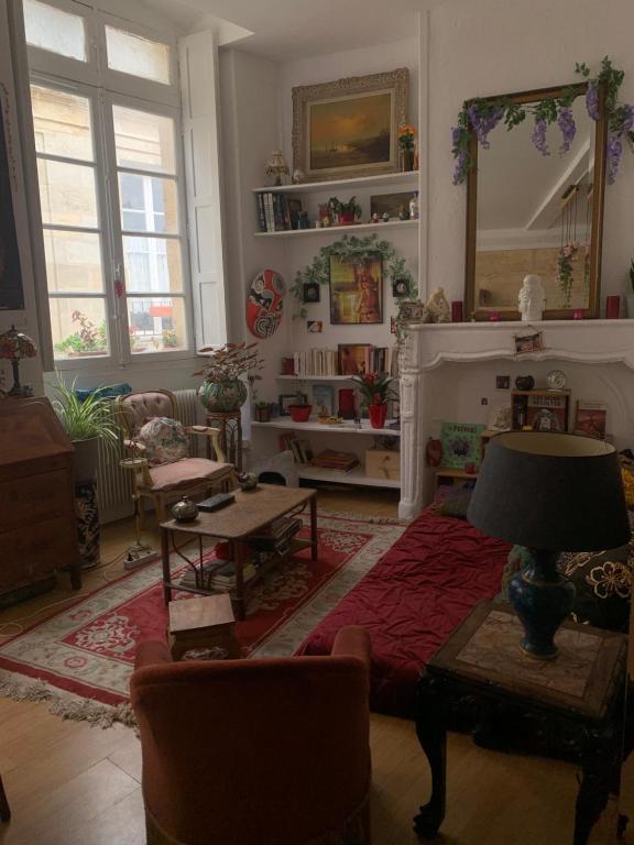 T2 Cosy Quartier Saint-Michel - B&B Bordeaux