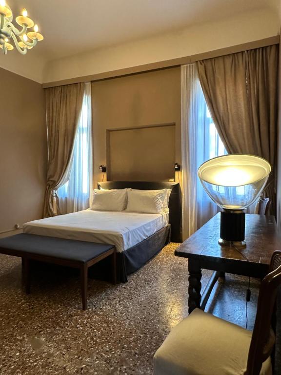 Palazzo del '400 - B&B Venice